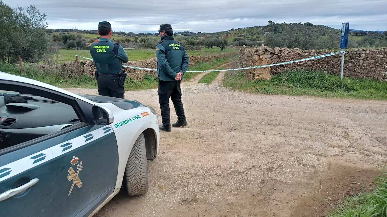 Analizan restos hallados en finca de Santa Olalla de Cala por la desaparición de Noemí Villar