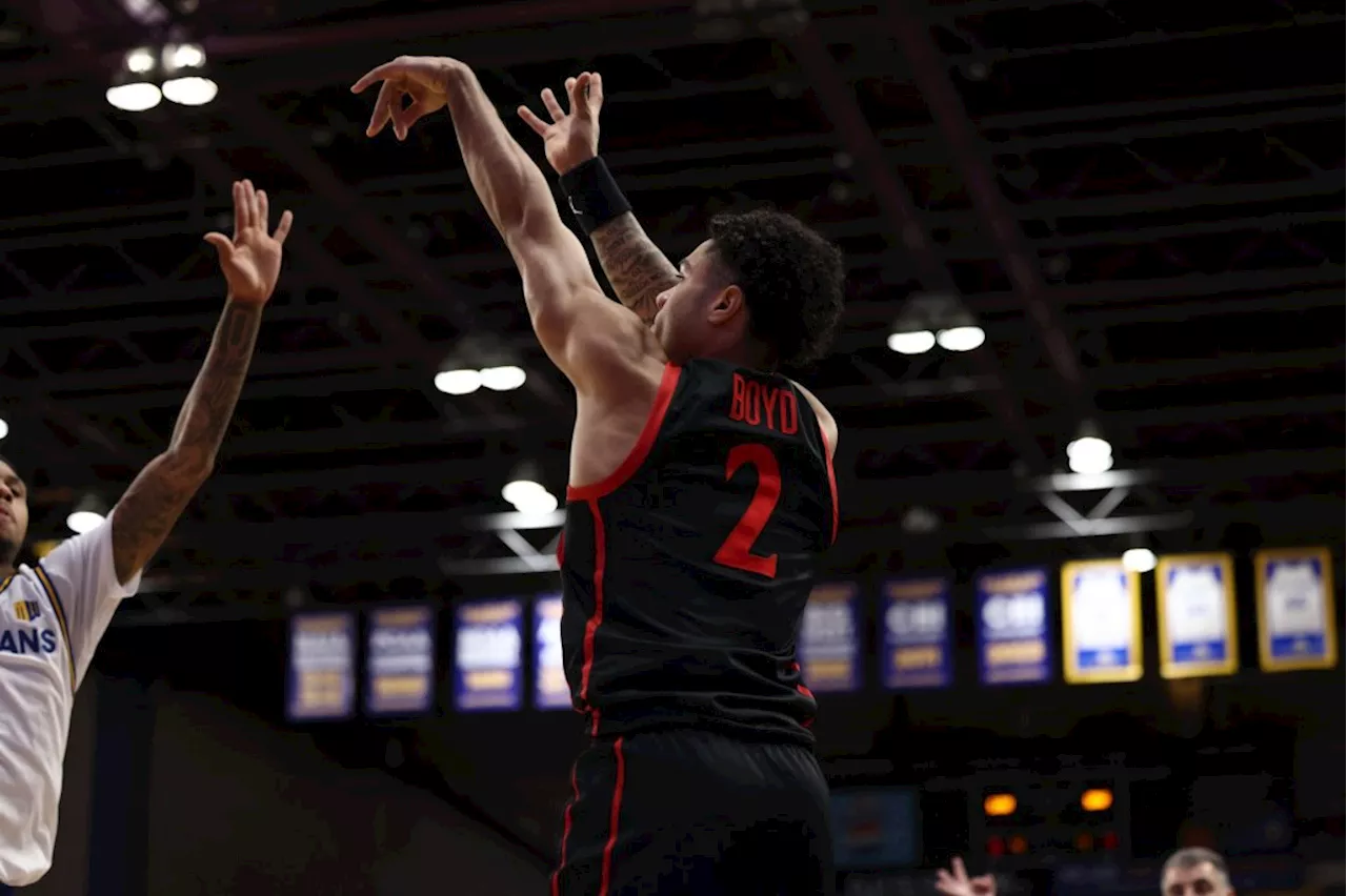 Aztecs Claw Their Way Back for Another Nail-Biting Victory