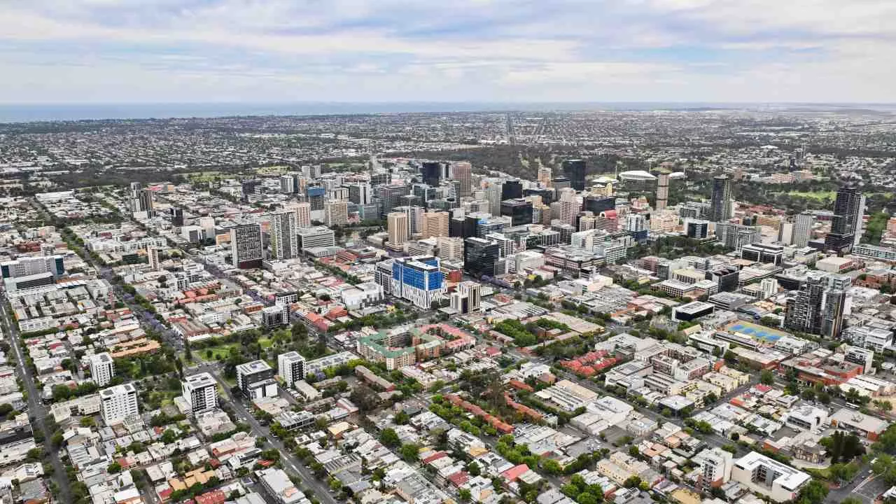 Extreme Heat Hits South Australia, Cyclone Threatens Northwest