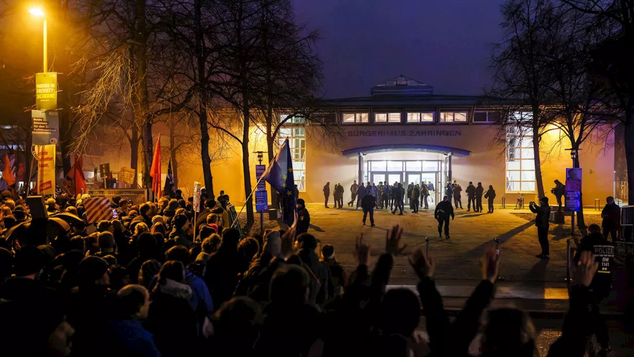 AfD-Veranstaltung in Freiburg: Mann zeigt Hitlergruß – Tatverdächtiger identifiziert