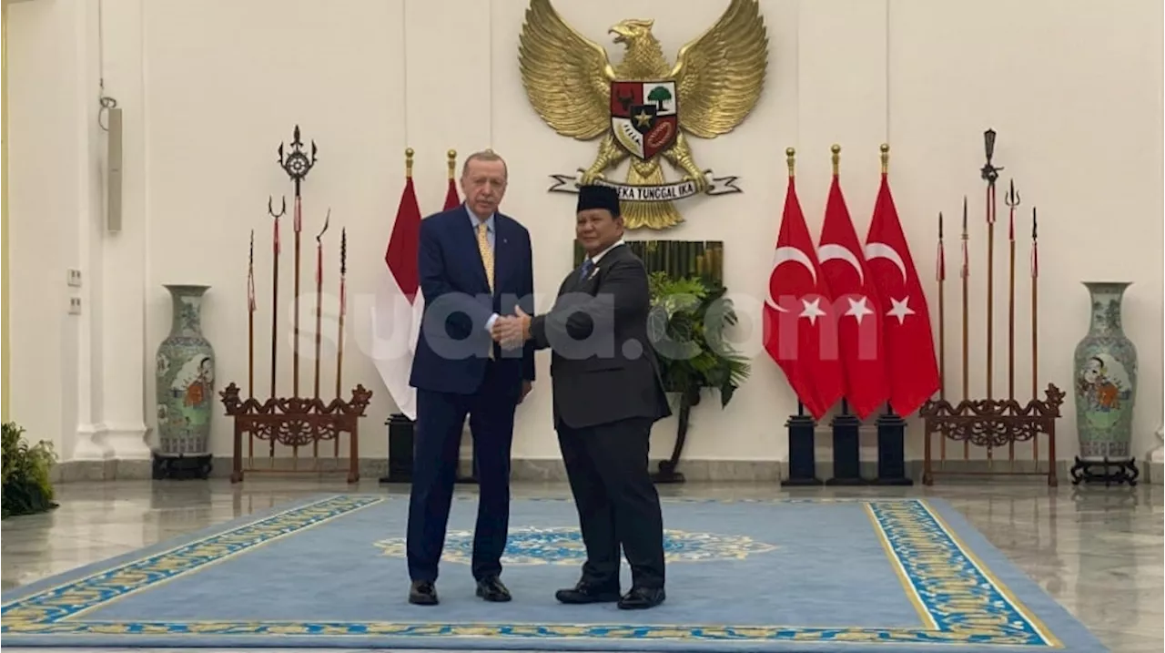 Momen Akrab Prabowo-Erdogan, Cek Pasukan Bareng di Istana Bogor