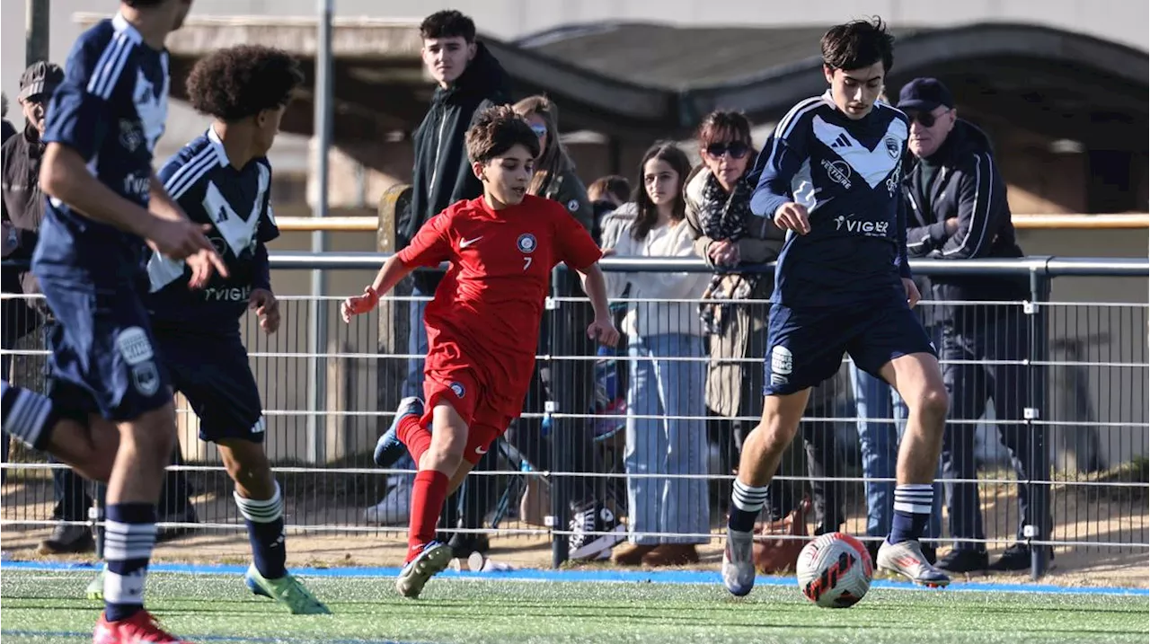 Football : Face à la fermeture des centres de formation, les jeunes Néo-Aquitains cherchent leur place