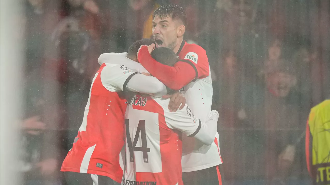 Paixão helps Feyenoord fans forget Giménez as Dutch team tops AC Milan