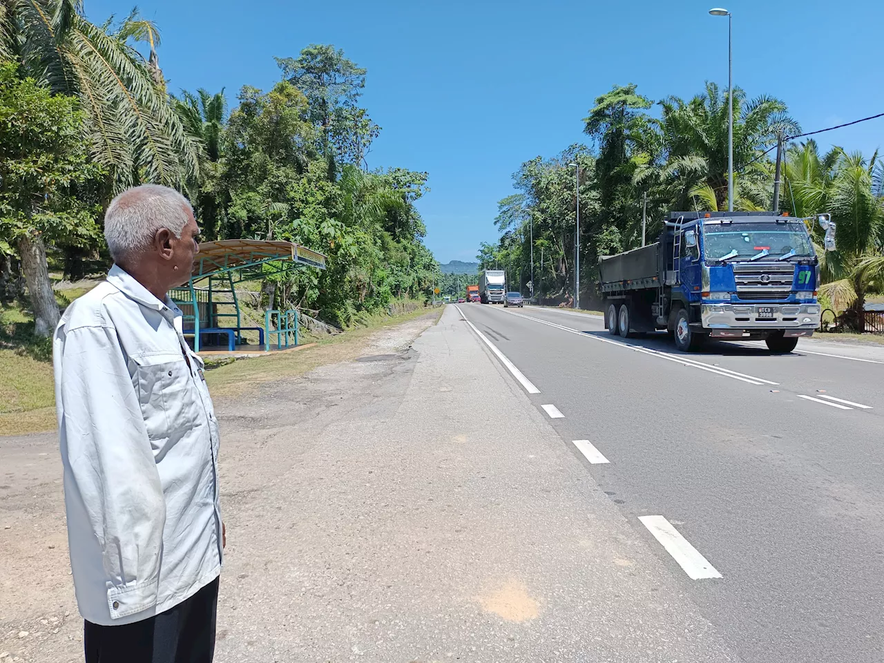 Call to Upgrade Road to Four Lanes in Rembau