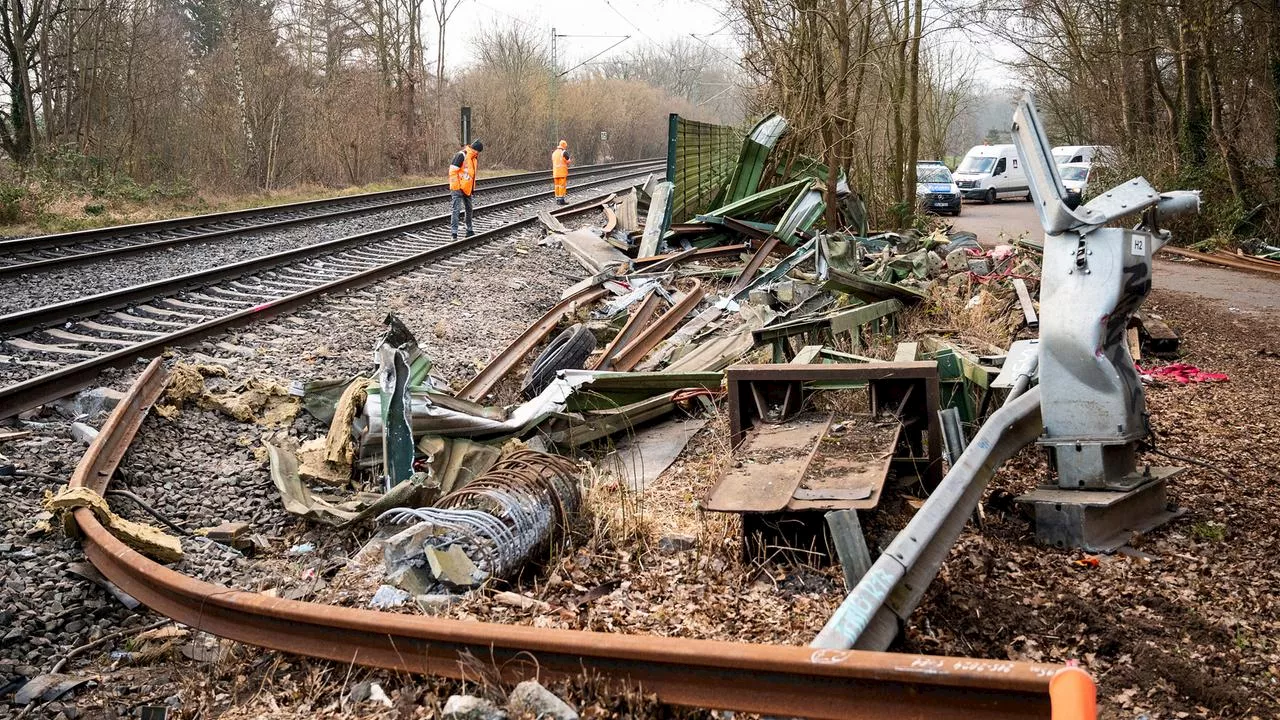 Tödlicher ICE-Zusammenstoß in Hamburg-Rönneburg