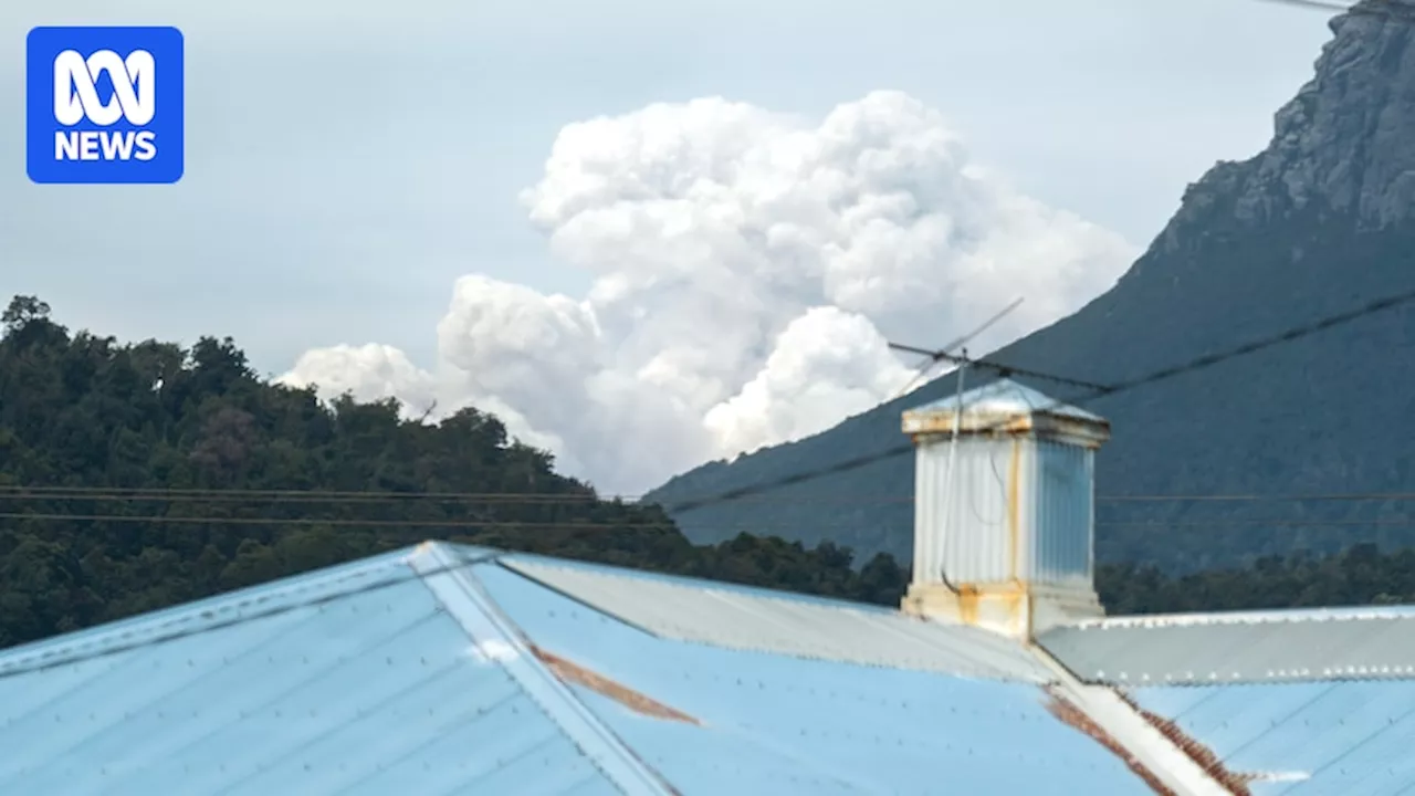 Bushfire Threat Looms Over Tasmanian Towns as Catastrophic Conditions Expected