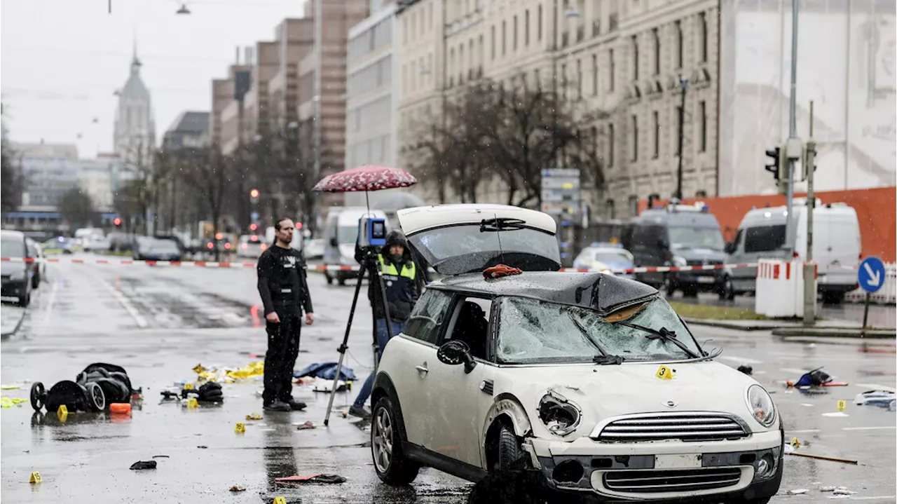 Auto sulla folla a Monaco, 28 feriti. L'attentatore sbarcato in Calabria nel 2016