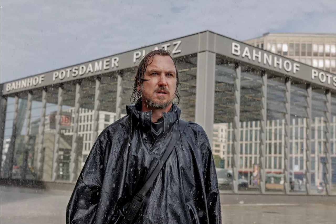 Skandal bei Berlinale-Eröffnungsfilm: Lars Eidingers Glied sieht man erst nach 20 Minuten!