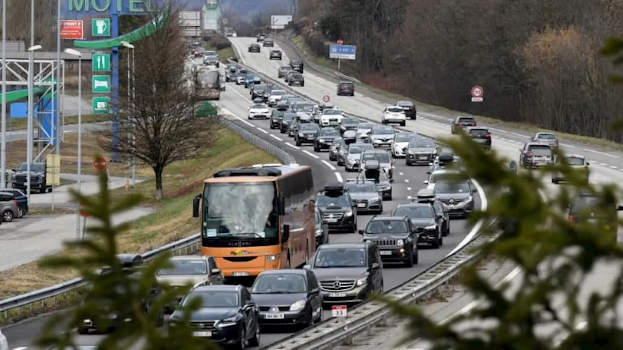 Bison Futé met en orange le vendredi 14 février et en rouge le samedi 15 février