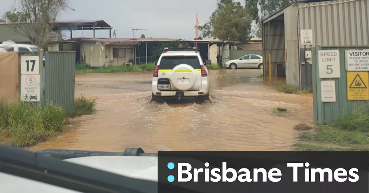 ‘Fear is the mind killer’: Worried locals bunker down ahead of monster cyclone