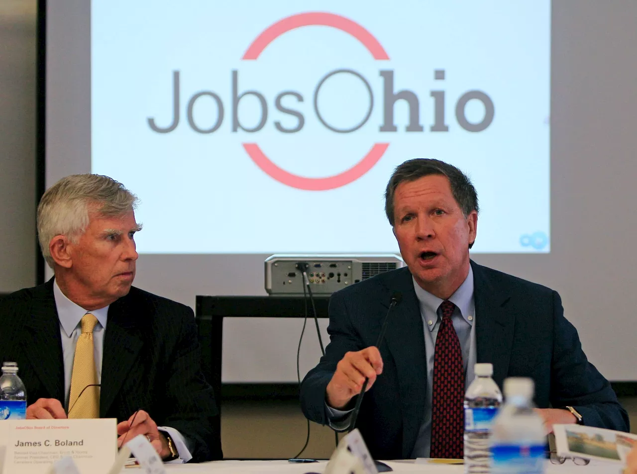 OHIO NEWS ROUNDUP: JobsOhio Lease Extended, Tressel Confirmed as Lieutenant Governor, and More