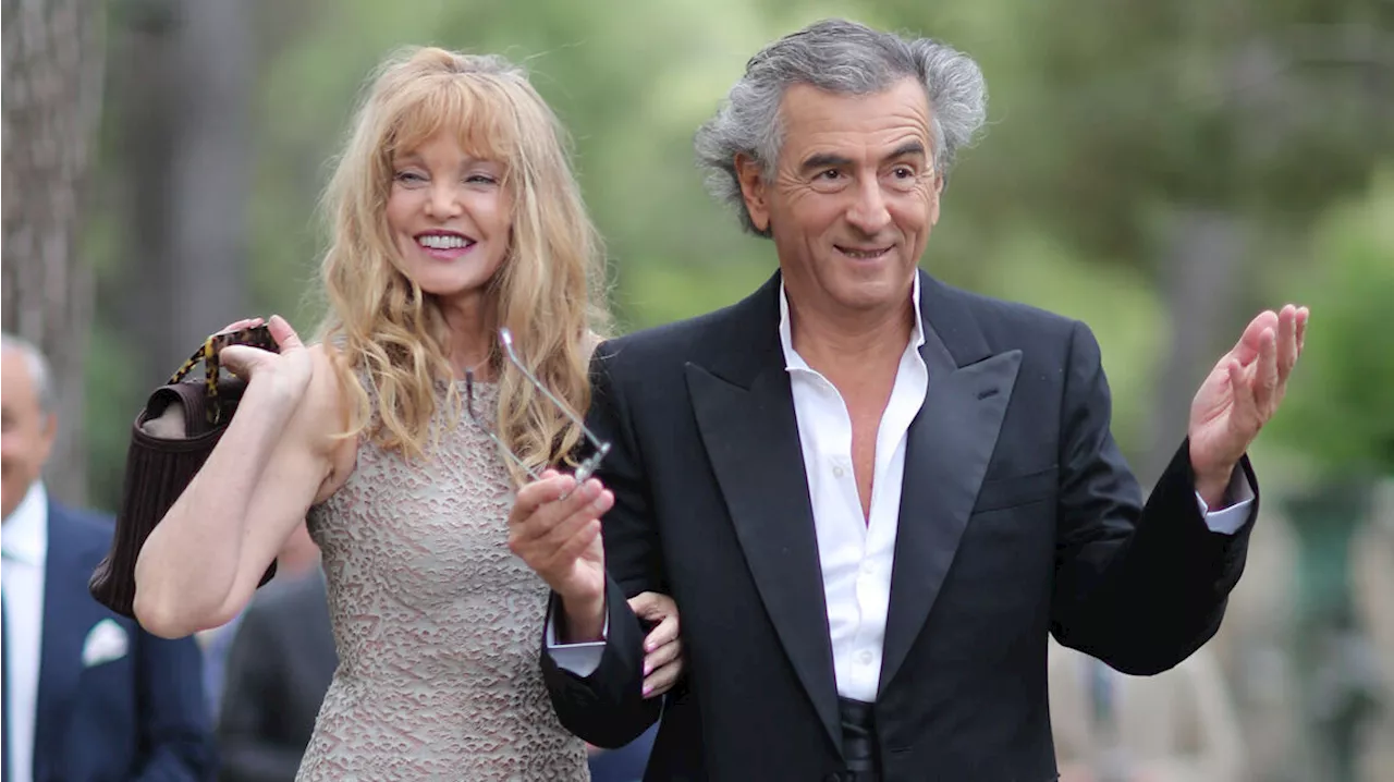 Arielle Dombasle et Bernard-Henri Lévy : des confidences cocasses sur leur vie d'amour