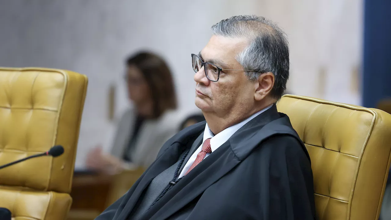 STF Afasta Funcionário e Secretário Parlamentar em Investigação de Emendas