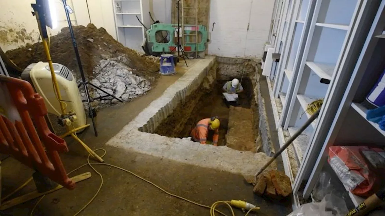 Ancient Roman Basilica Found in Heart of London