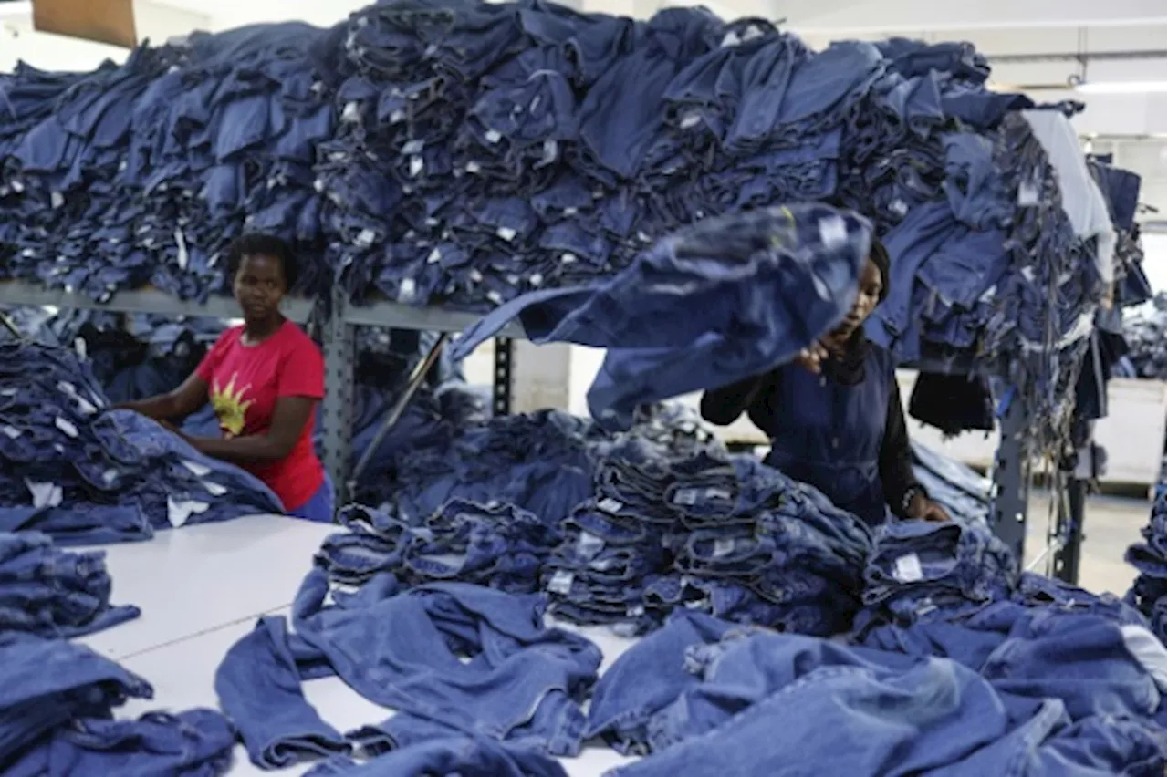 Kenya: le sort de milliers d'ouvriers du textile suspendu à une décision de Trump