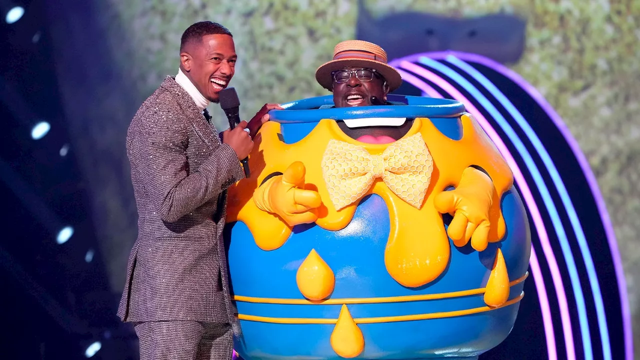 Cedric the Entertainer Unmasked as Honey Pot on 'The Masked Singer' Season 13 Premiere