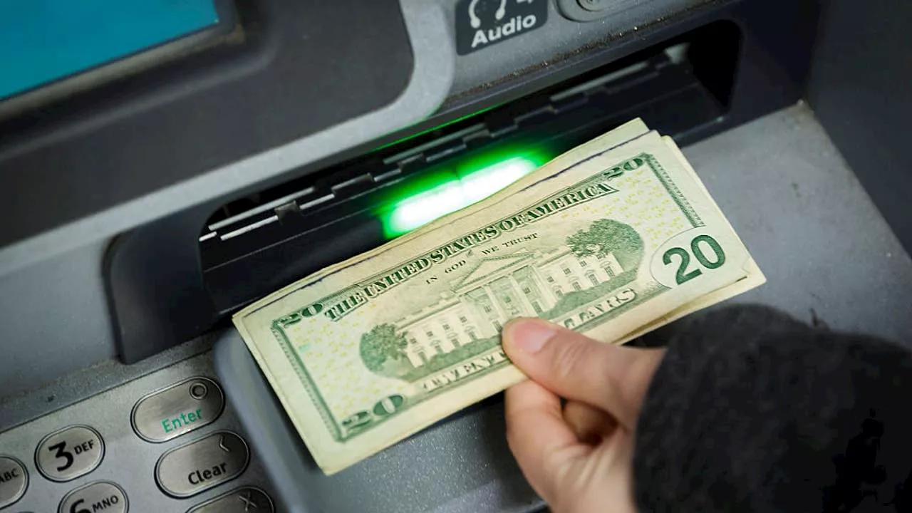 'Bank jugging' crimes on the rise, police warn