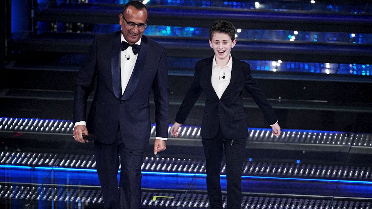 Samuele, 11 anni, stupisce Carlo Conti a Sanremo con la sua passione per il Festival