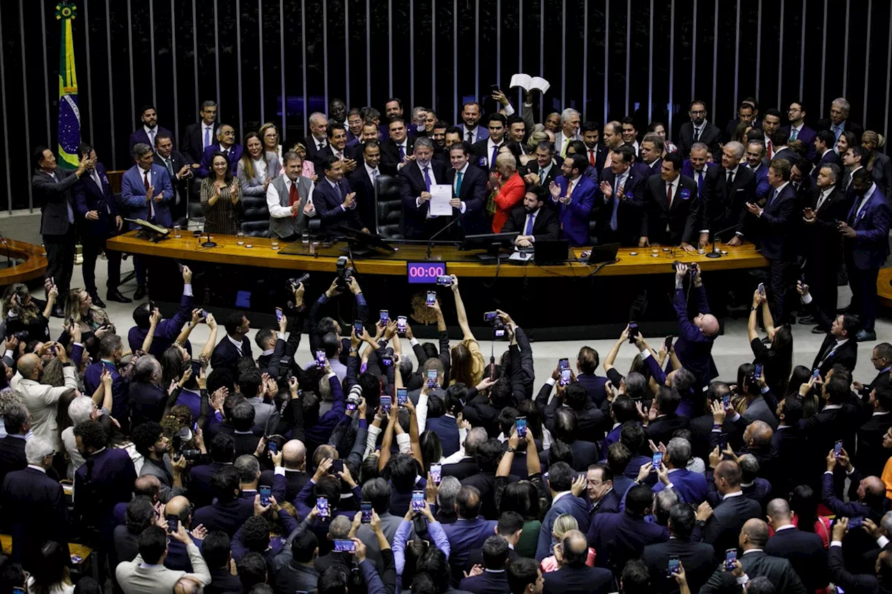 Parlamentares avaliam redirecionar verba de emendas bloqueadas a ministérios para contemplar bases eleitorais