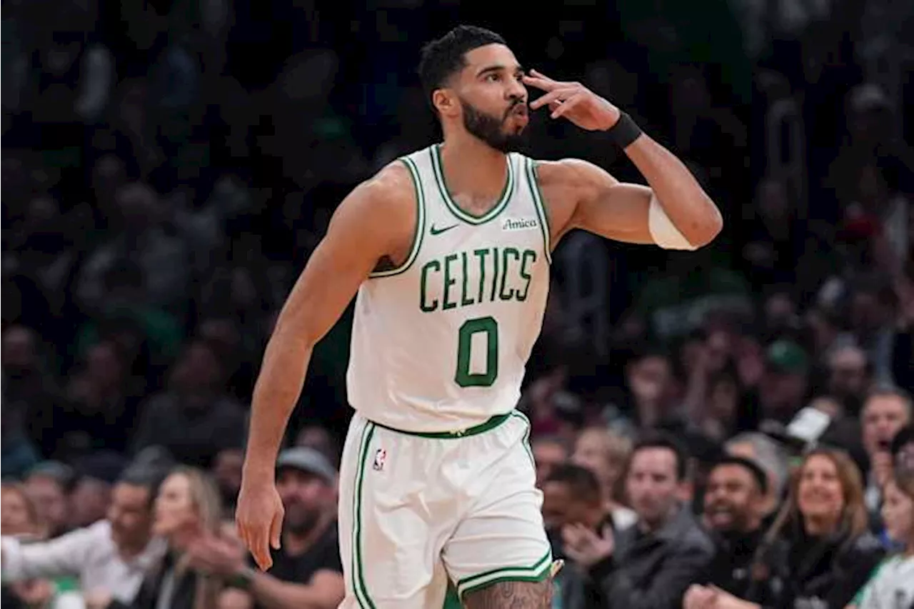 Jayson Tatum scores 32 points to help the Celtics beat Wemby and the Spurs, 116-103