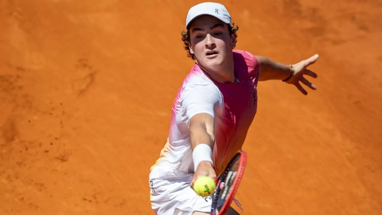 João Fonseca garante vaga nas quartas de final do ATP 250 de Buenos Aires