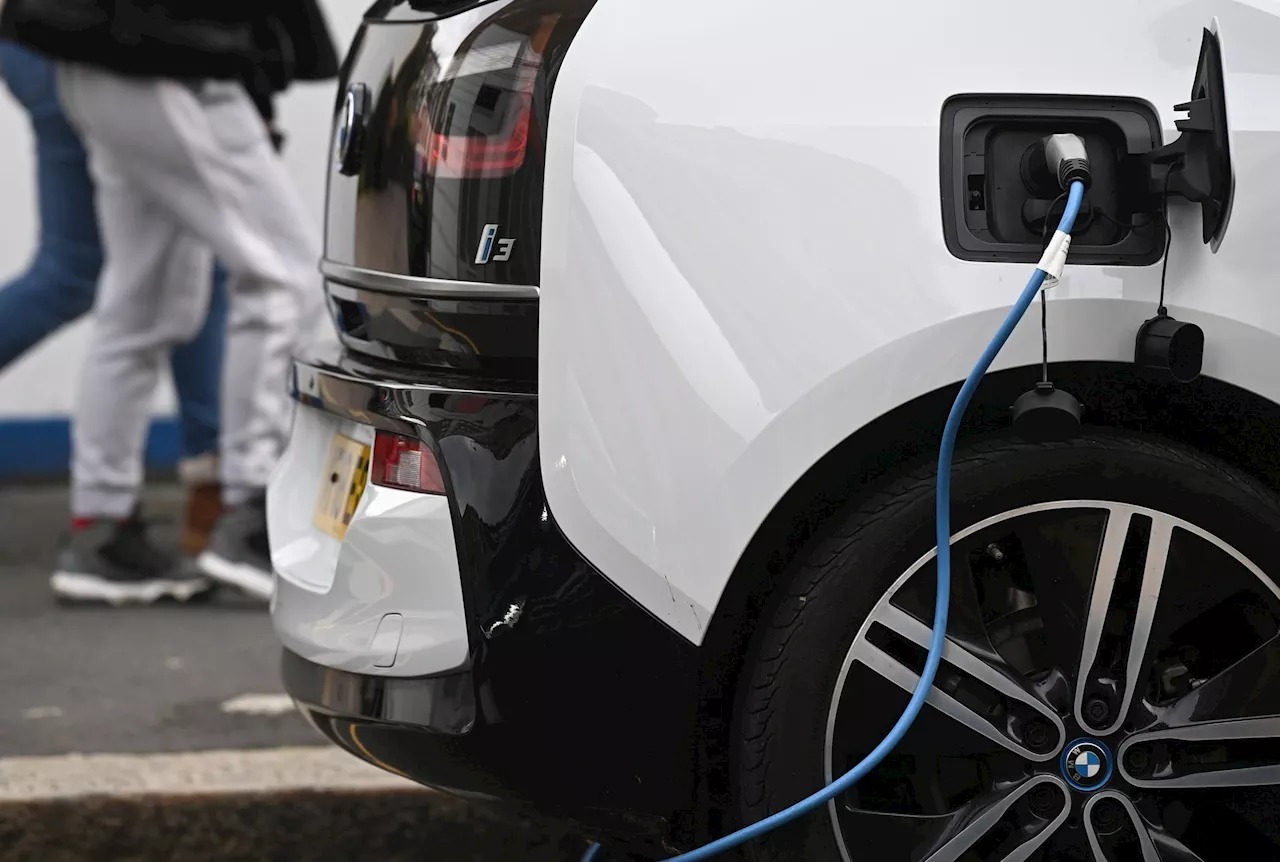 30 000 Bornes très Rapides pour Véhicules Électriques d'ici 2025