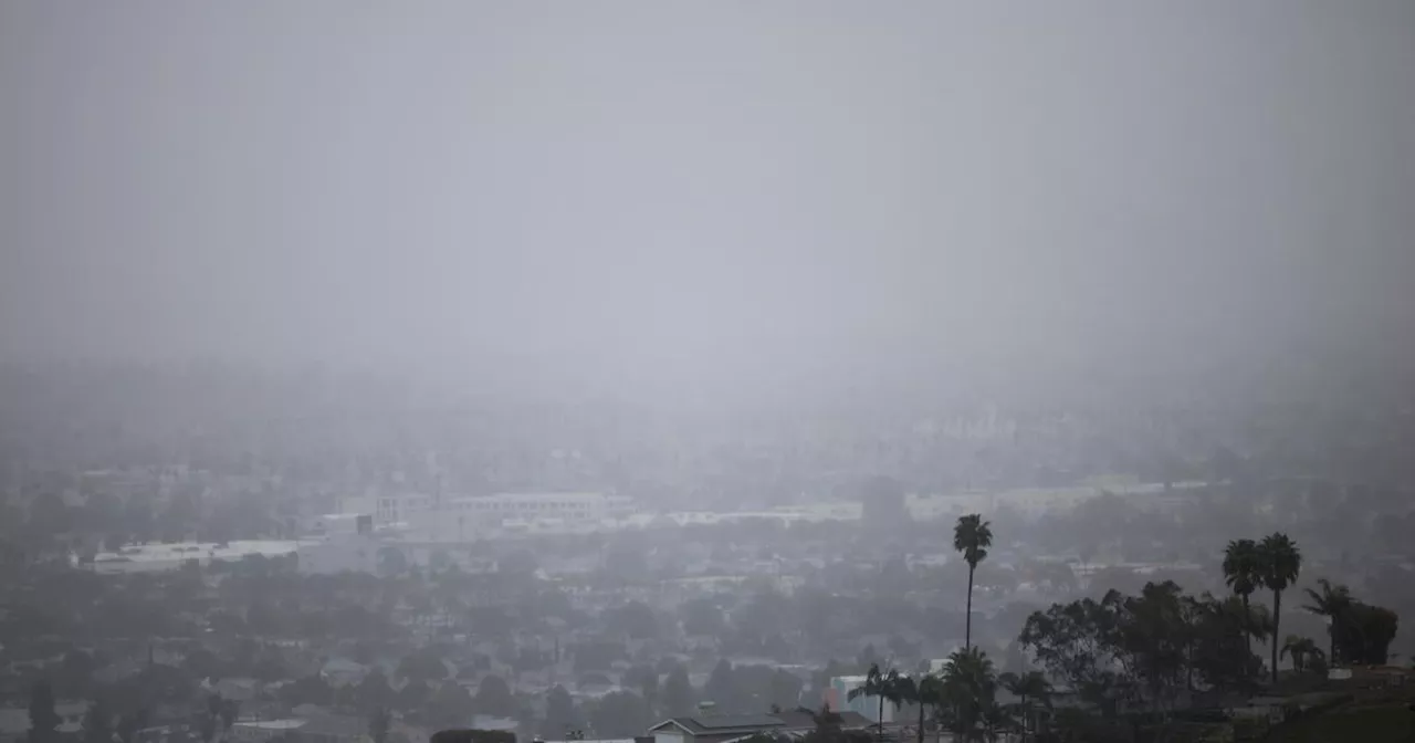 Tempête record en Californie: risque d'inondations et glissements de terrain