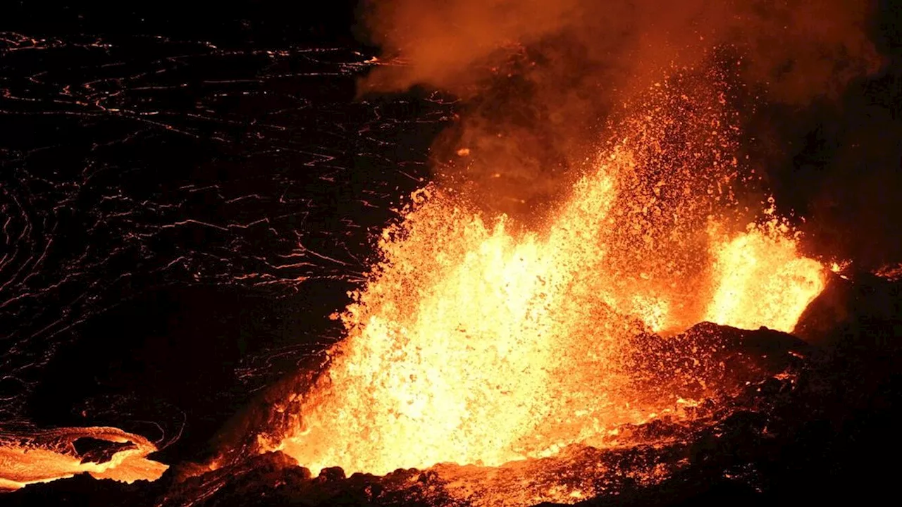 Kilauea Volcano Erupts, Spewing Lava Fountain Over 300 Feet High