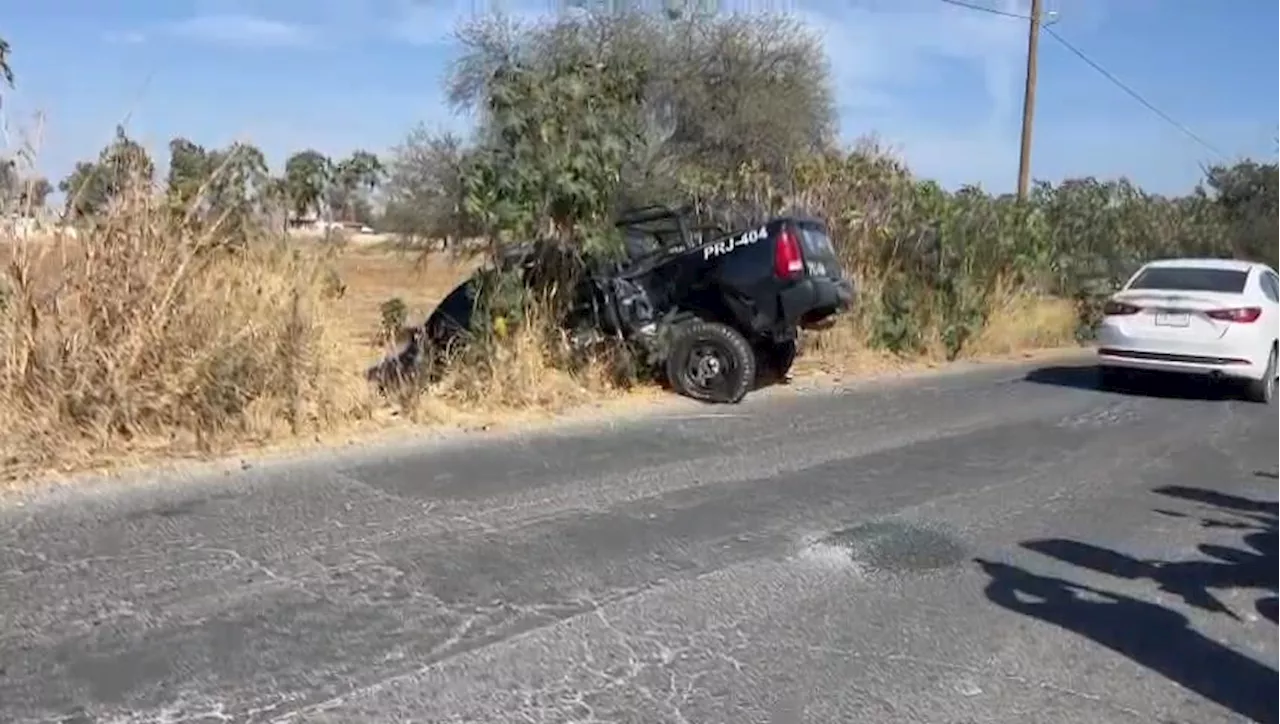 Muere pareja tras chocar su motocicleta contra una patrulla en Tlajomulco