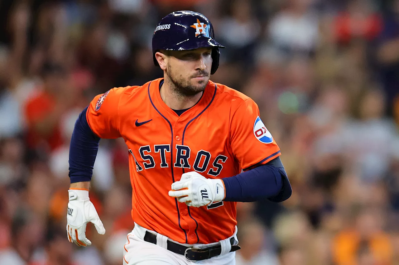 Alex Bregman Signs with Boston Red Sox