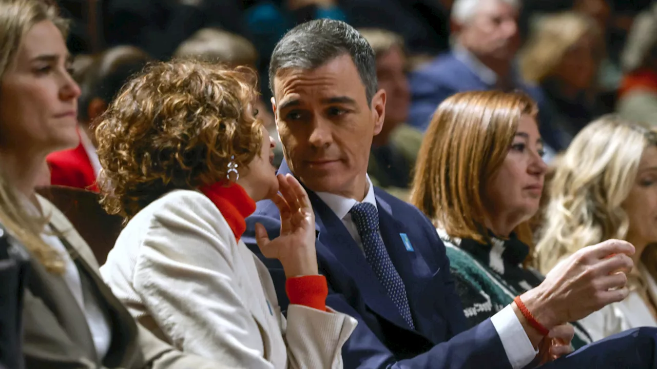 El PSOE supera en más de cinco puntos al PP tras lo sucedido con el decreto ómnibus, según el CIS