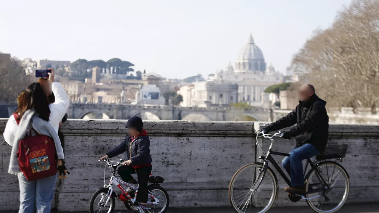 Blocco traffico Roma: domenica 16 febbraio 2025 niente auto nella fascia verde