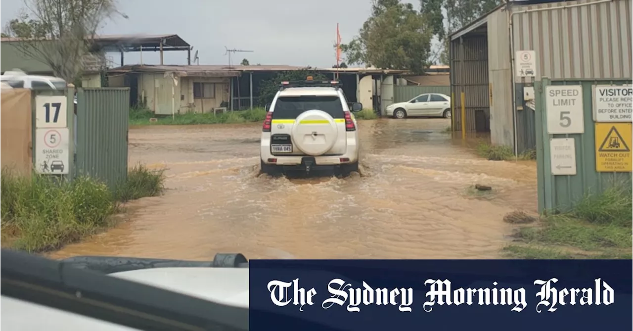 ‘Fear is the mind killer’: Worried locals bunker down ahead of monster cyclone