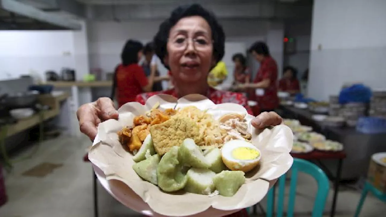 Cap Go Meh: Puncak Perayaan Imlek dan Hidangan Khasnya