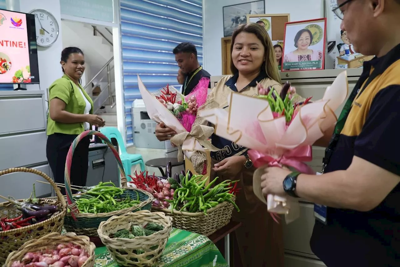 Vegetable Bouquets Replace Flowers for Valentine's Day in Philippines