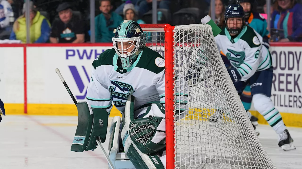 Frankel makes 25 saves for first shutout of season as Fleet beat Sirens