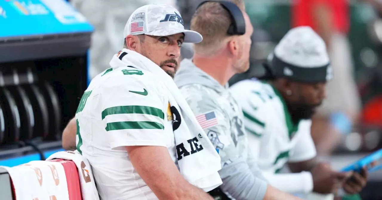 Aaron Rodgers Dejando a los New York Jets Después de Dos Temporadas