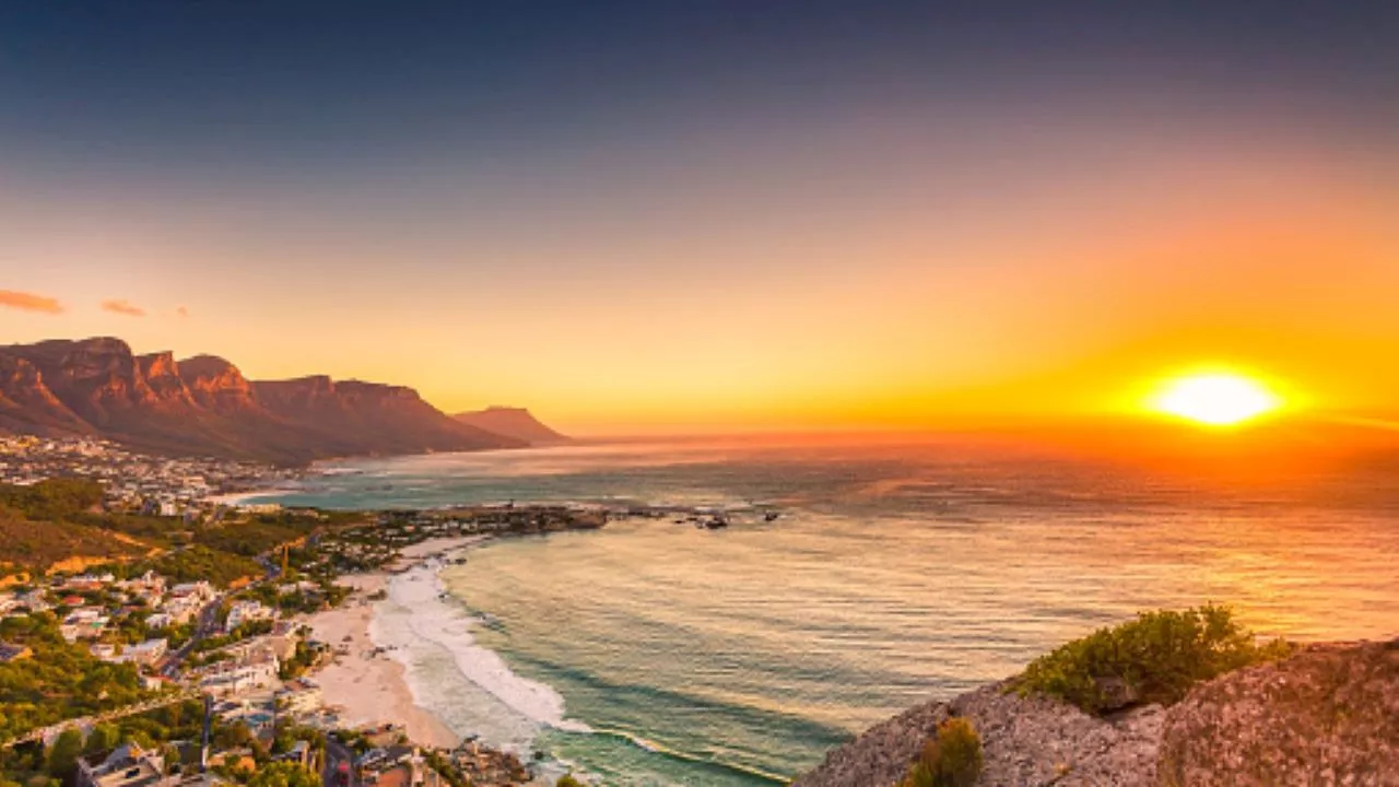 Witness the Magic: Cape Town's Most Romantic Sunset Spots