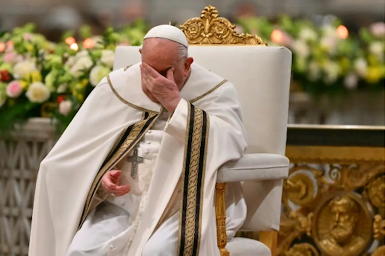 Le pape François hospitalisé pour une bronchite