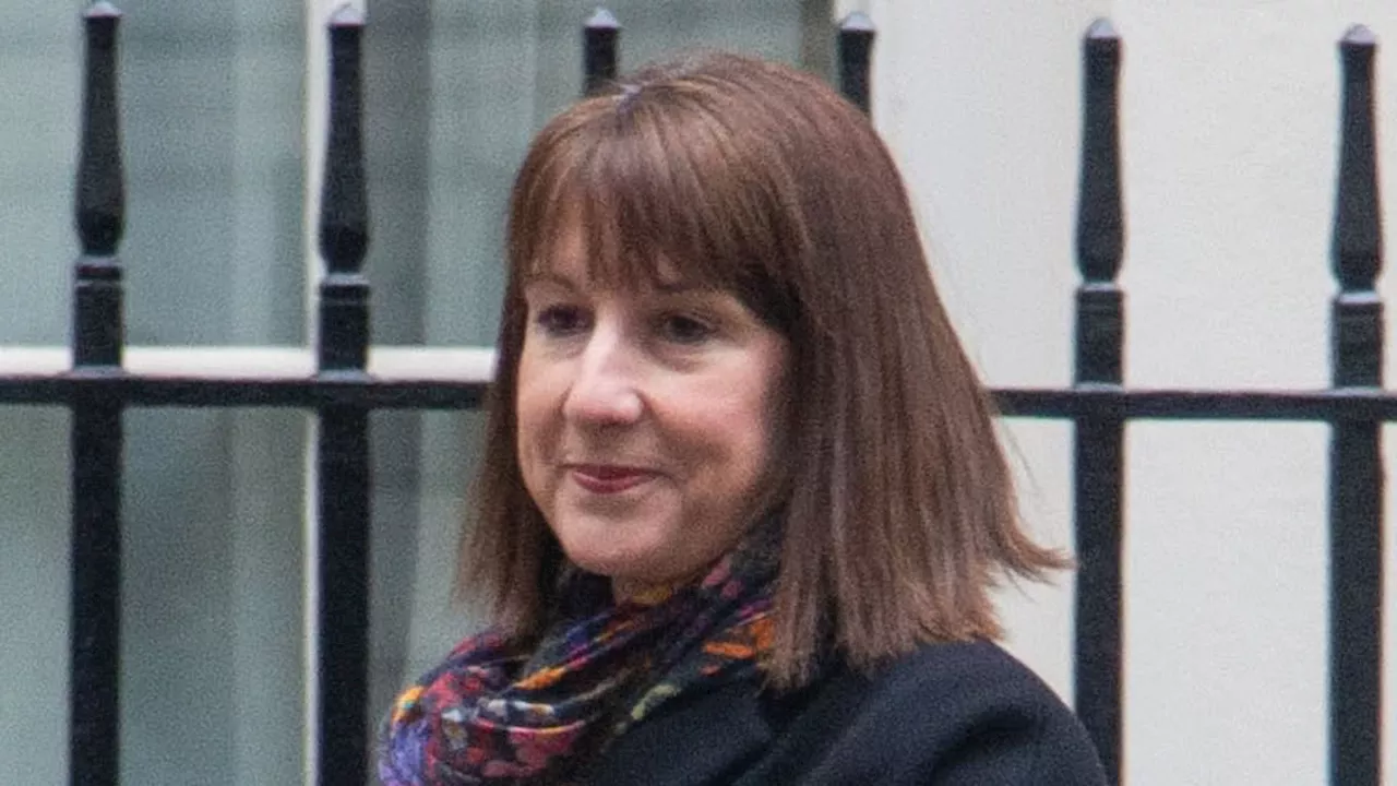 Rachel Reeves Faces Pressure Over Expense Claims and CV Inaccuracies