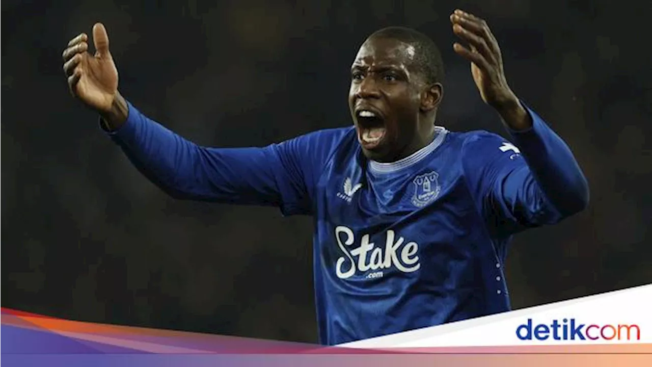 Liverpool dan Everton Kecam Aksi Rasisme ke Doucoure