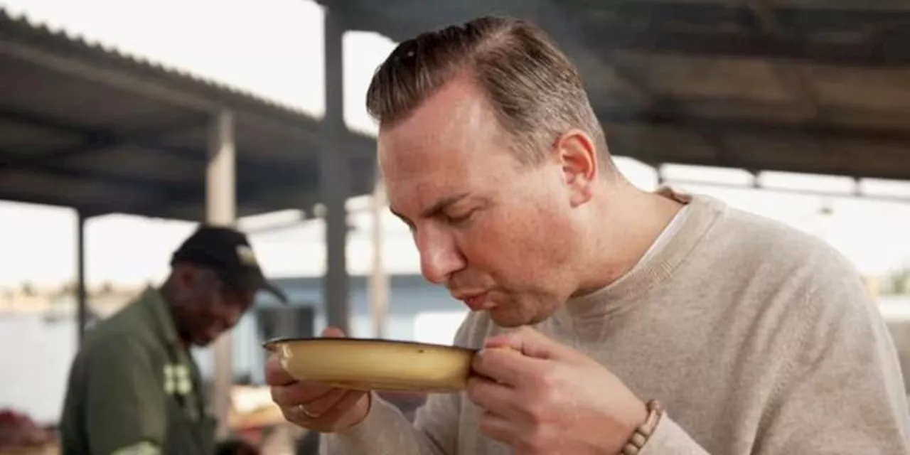 Tim Raue begeistert von Walkie-Talkie-Suppe in Namibia