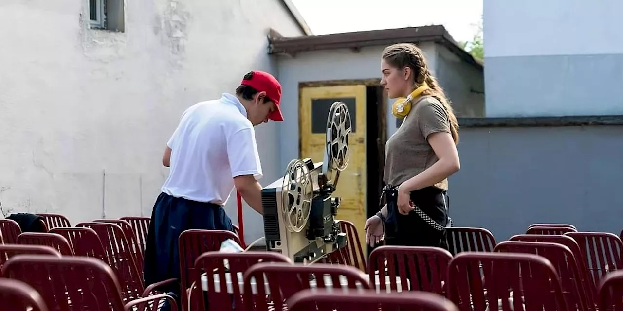 Lo Zvezda: Un Cinema Occupato a Belgrado