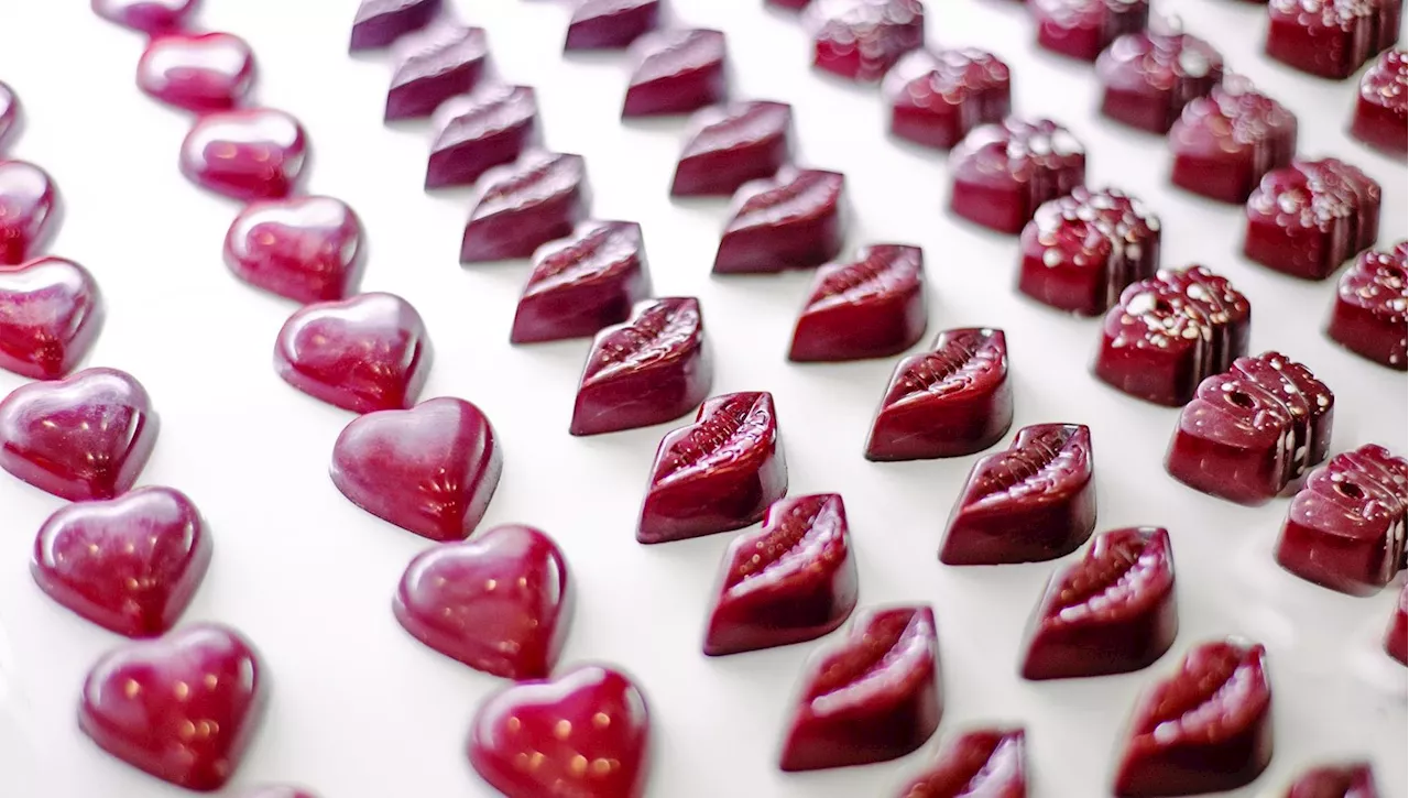 San Valentino: Amore, Afrodisiaci e la Storia di un Santo