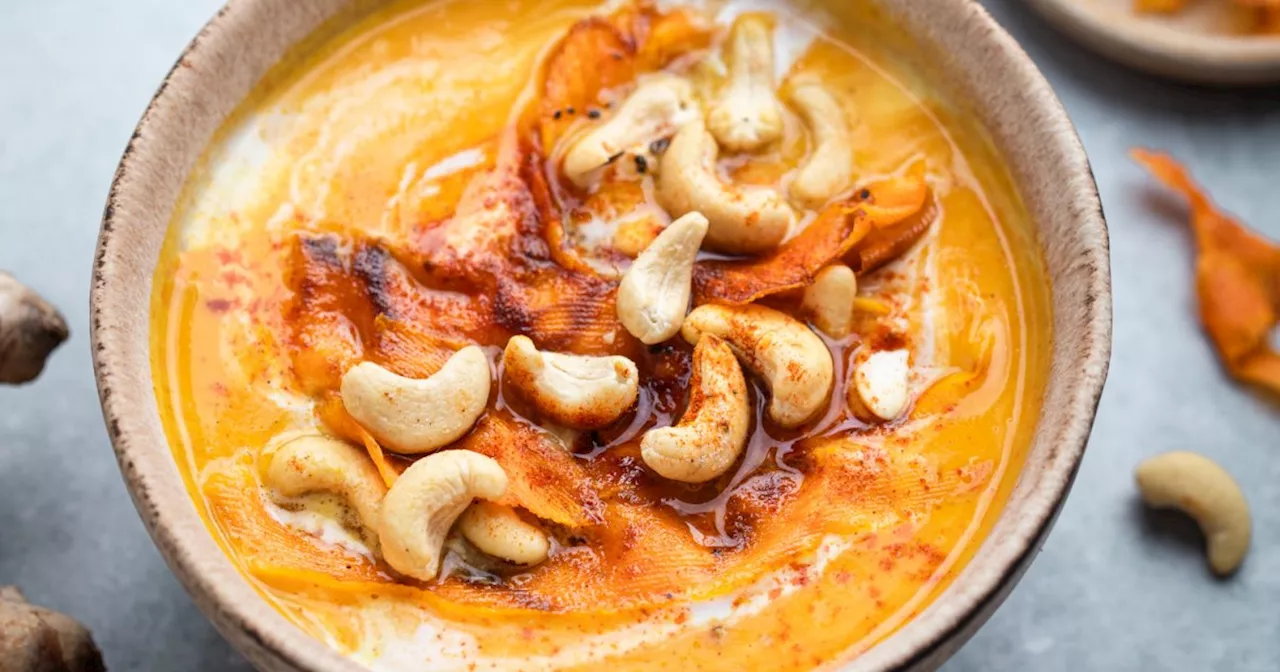 Soupe onctueuse aux épices: gingembre, cannelle et curcuma