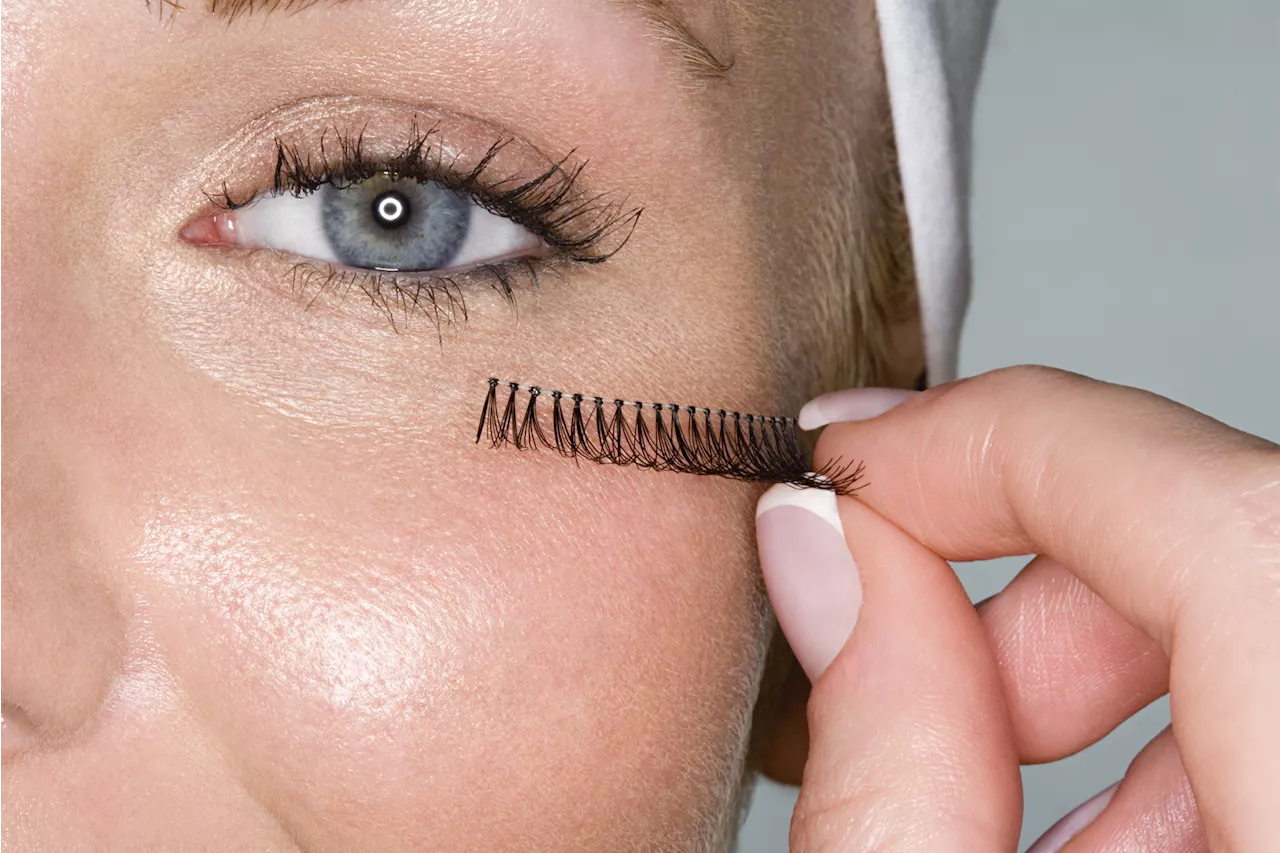 TikToker Ditches Dramatic Lashes and Platinum Blonde for a More Natural Look