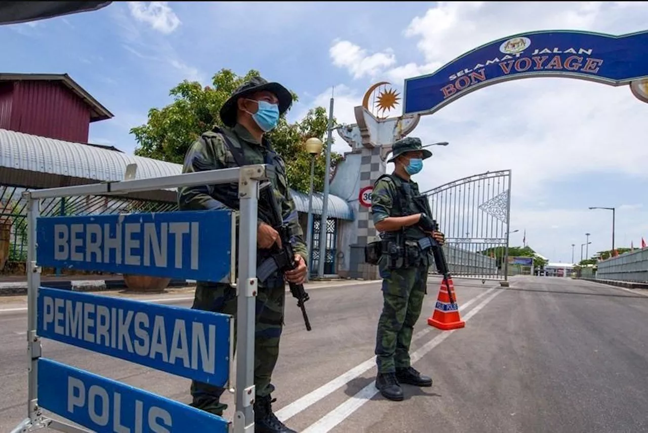 Smugglers Use Clever Tactics to Evade Border Control and Transport Firearms