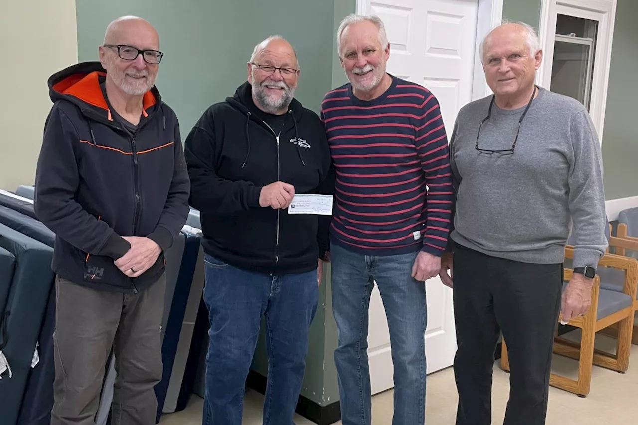 Thunder Bay Vintage Sports Car Club Donates $1,000 to Grace Place