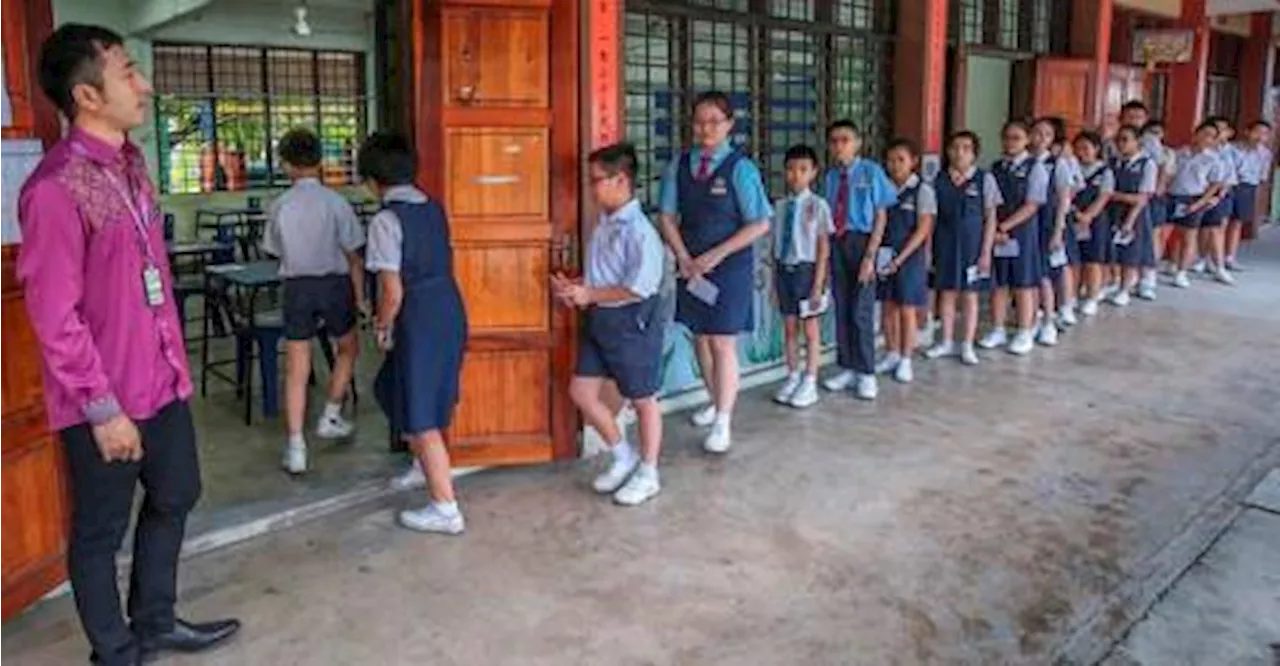 No Chinese among new intakes at two Chinese primary schools