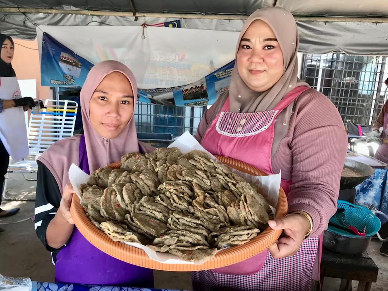 Woman's traditional keropok recipe sees high demand